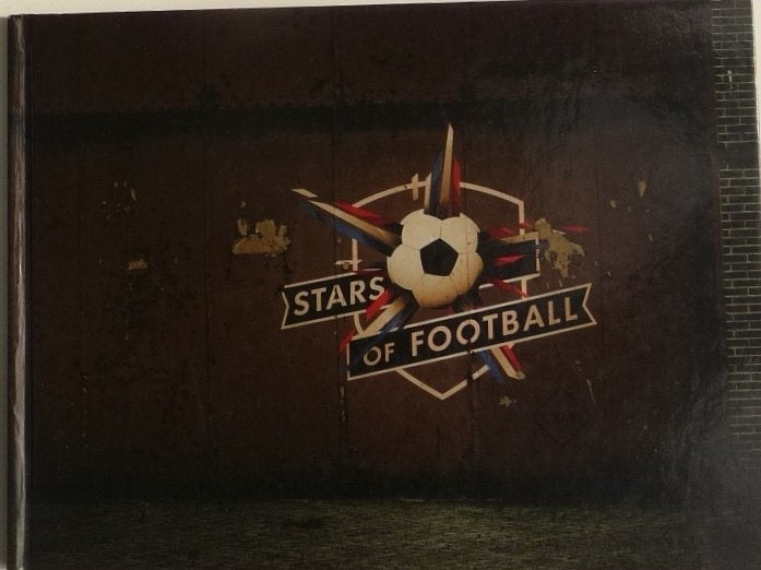Stars of Football; Schr  Moeken; Uitg C1000; Datum 2011, Ophalen of Verzenden, Gelezen, Watersport en Hengelsport
