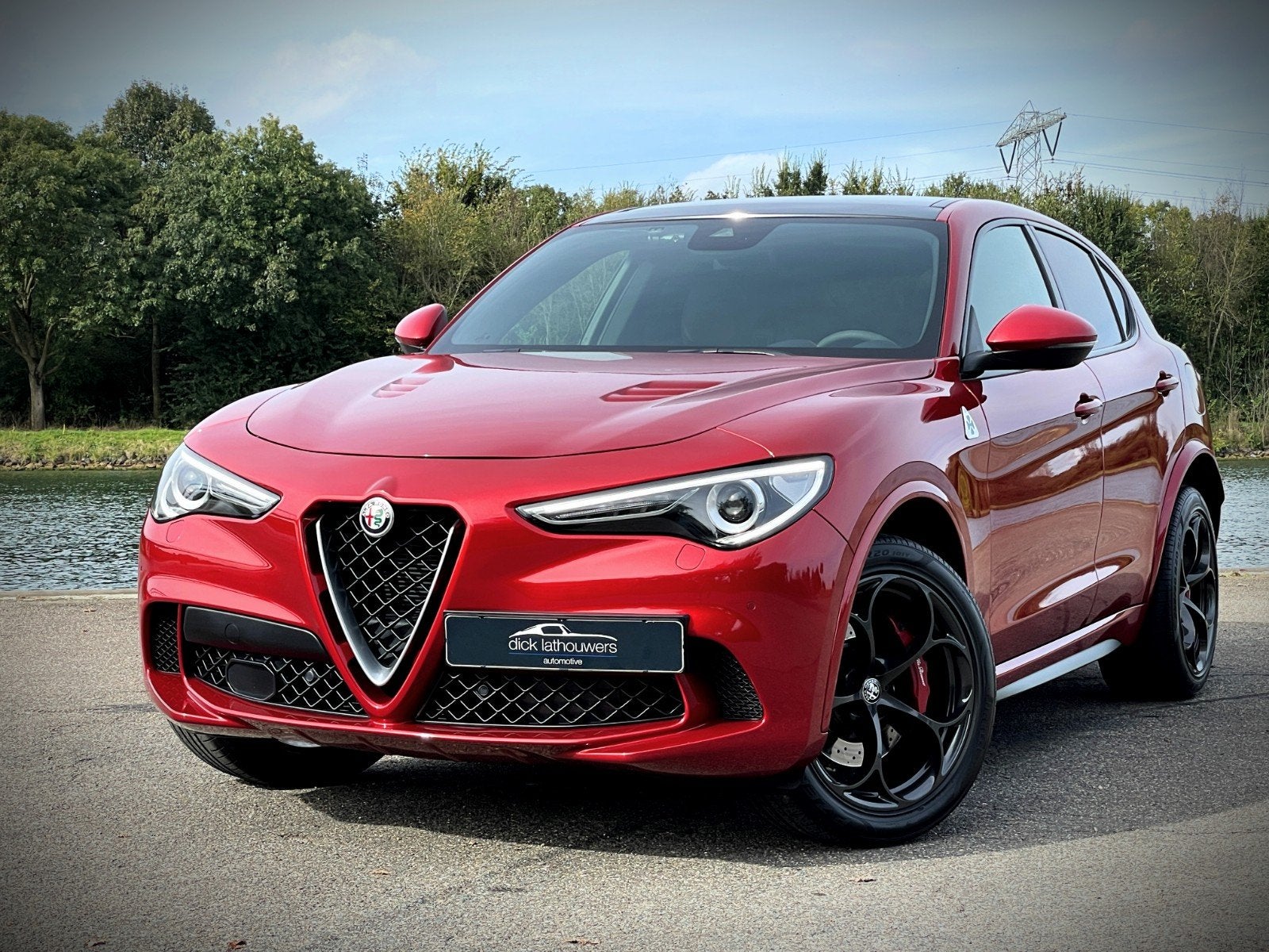 Alfa Romeo Stelvio 2.9 V6 510pk AT AWD 2019 Rood, Auto's, Automaat, 510 pk, Vierwielaandrijving, Particulier