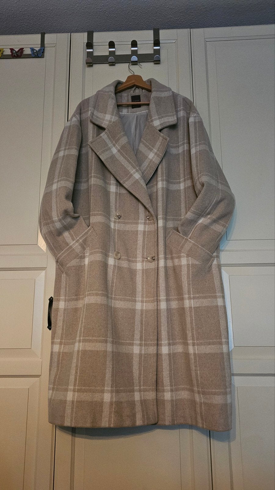 Geruite lange jas - Beige/Wit maat 46/48, Beige, Maat 46/48 (XL) of groter, Ophalen of Verzenden, Onbekend