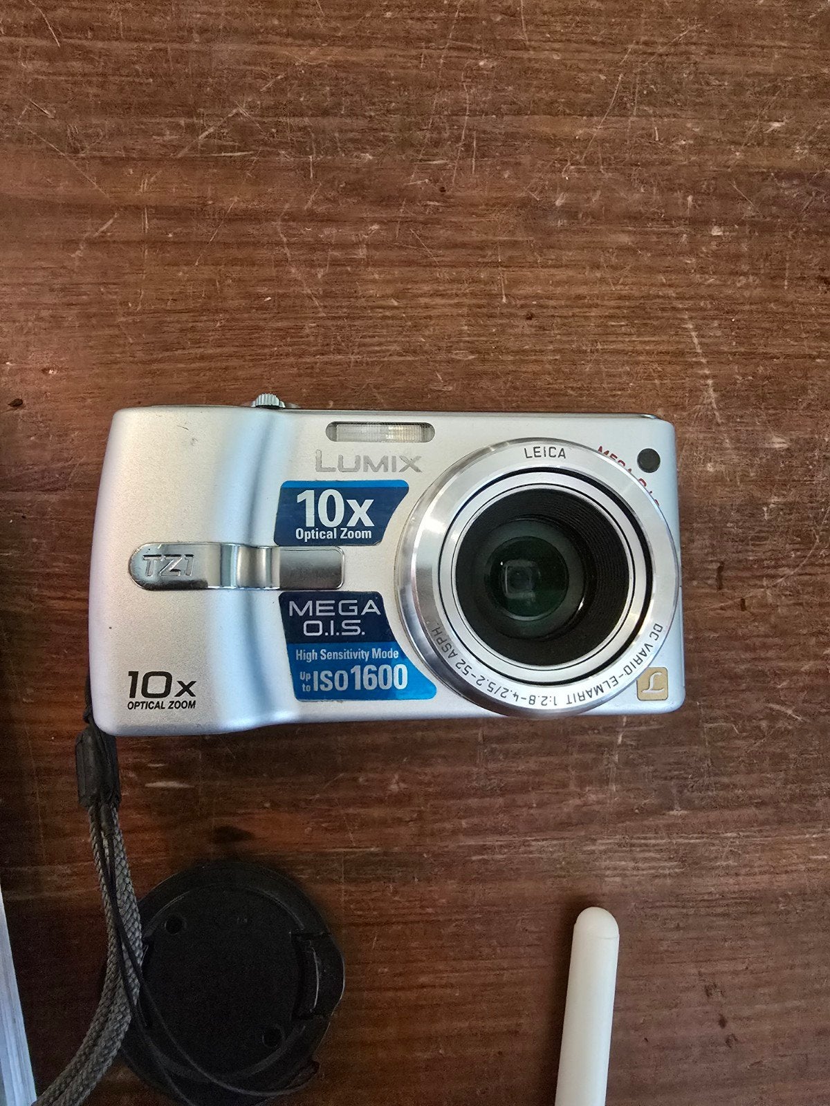 Panasonic Lumix DMC-TZ1 5MP zilverkleurige camera + batterij, Panasonic, USB-kabel, Ophalen of Verzenden, Zo goed als nieuw