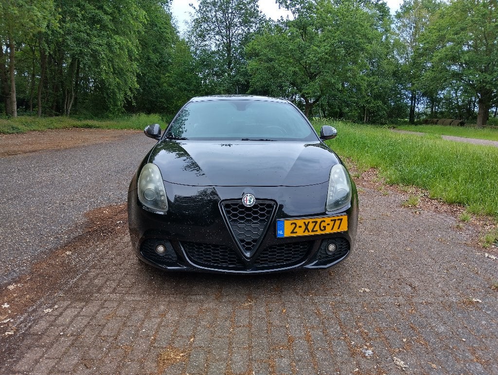 Alfa Romeo Giulietta 1.4 Turbo Multi AIR 2010 Zwart, Auto's, Voorwielaandrijving, Euro 5, Zwart, 4 cilinders