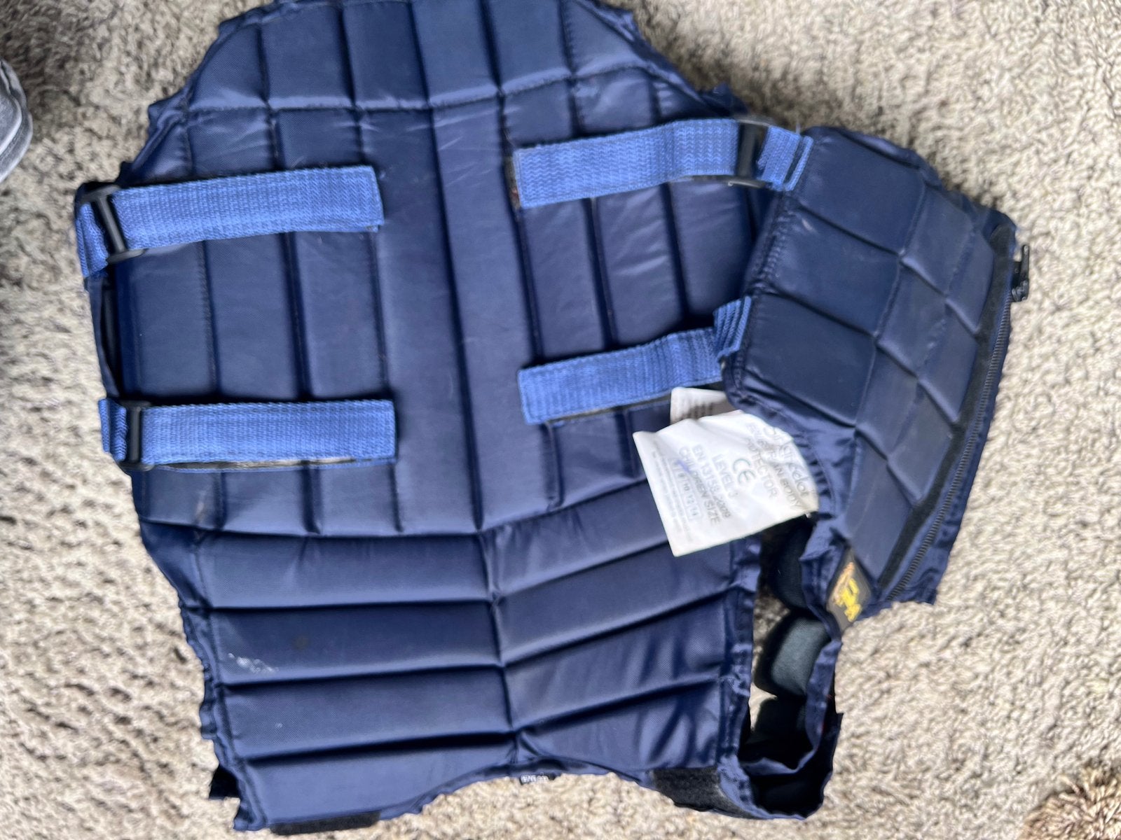 Bodyprotector paardrijles, Dieren en Toebehoren, Ophalen of Verzenden, Zo goed als nieuw, Veelzijdigheid