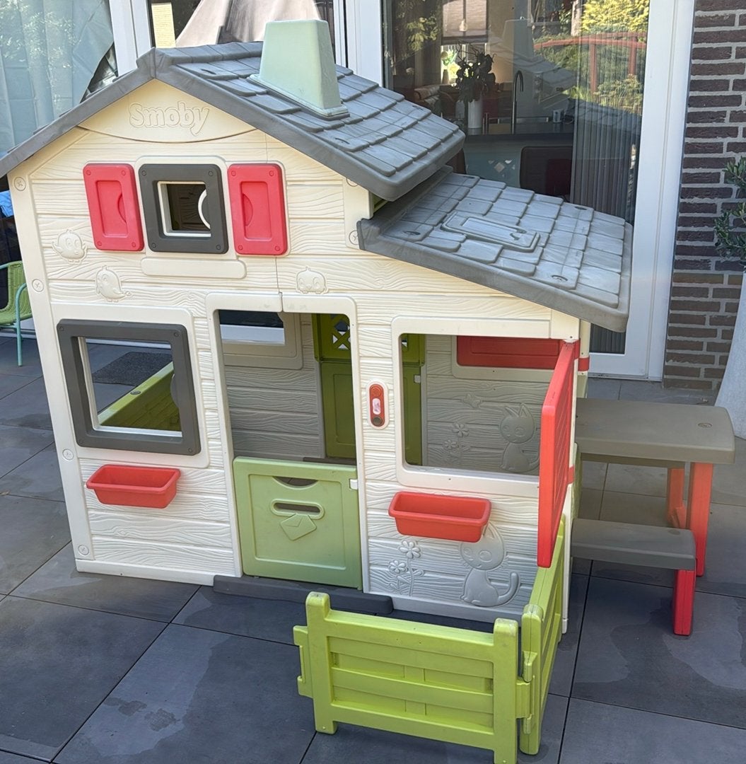 Smoby Neo Friends Speelhuisje, Incl Picknicktafel & Deurbel!, Ophalen, Zo goed als nieuw, Kunststof