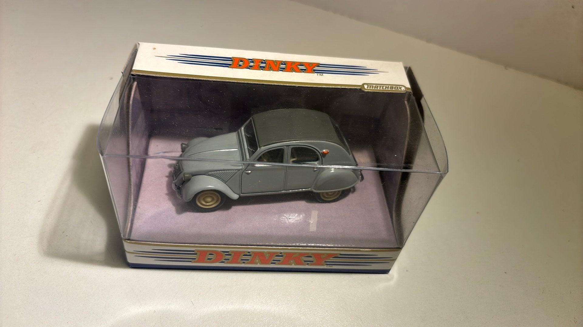 Citroen 2cv 1957 dinky matchbox 1.43, Auto, Ophalen of Verzenden, A, A