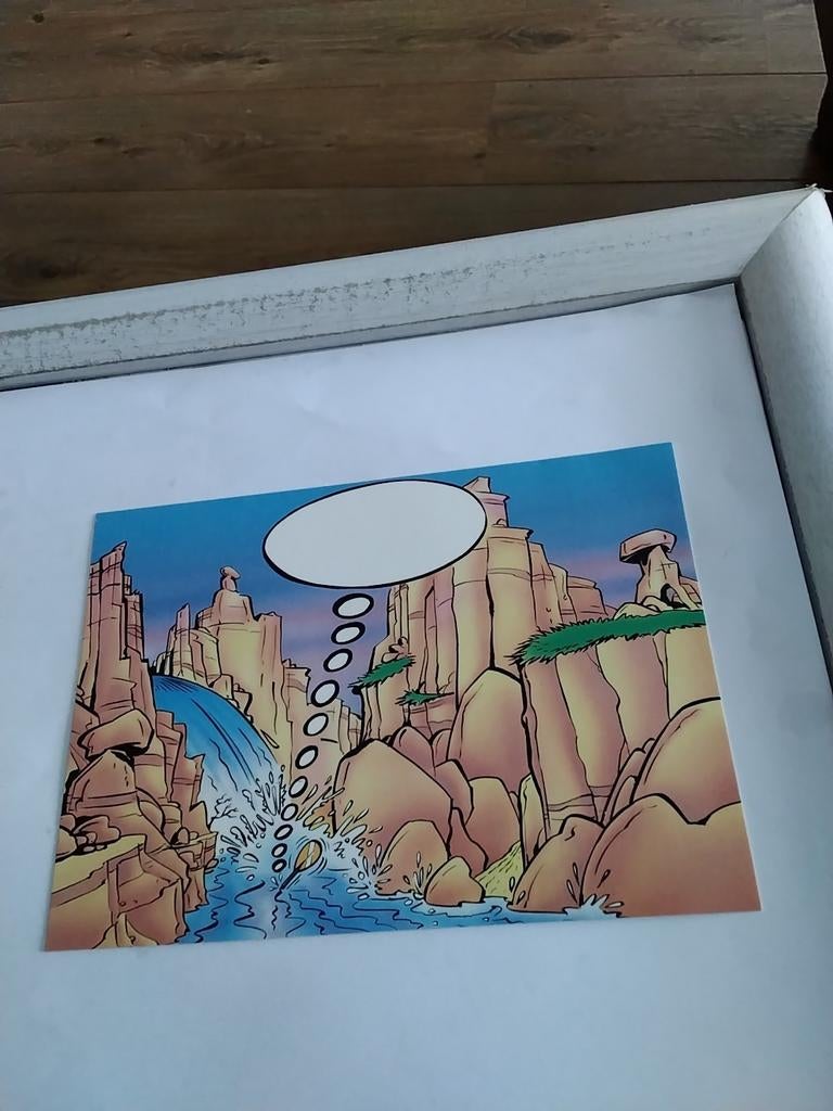 LANDSCHAP  DAT TYPISCH IS VOOR STRIPBOEKEN, Ophalen of Verzenden