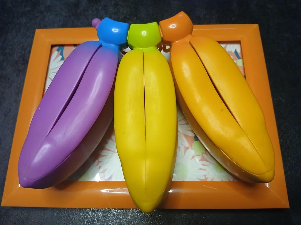 Bananas  3 stuks compleet, Ophalen of Verzenden, Zo goed als nieuw, Jongen