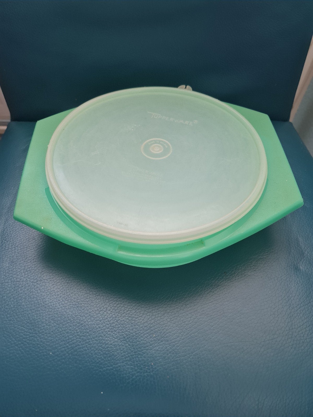Tupperware vintage schaal met deksel - Groen, Huis en Inrichting, Ophalen of Verzenden