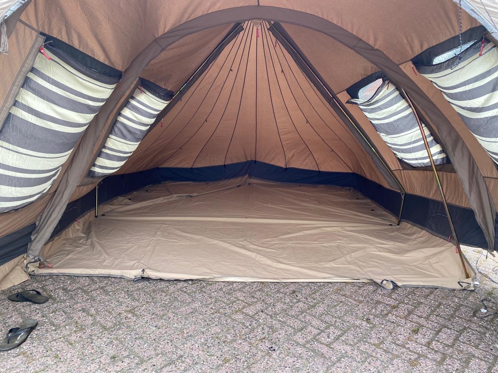 Redwood Outdoor Maclura Gezinstent, Ophalen of Verzenden, Gebruikt, Tot en met 4