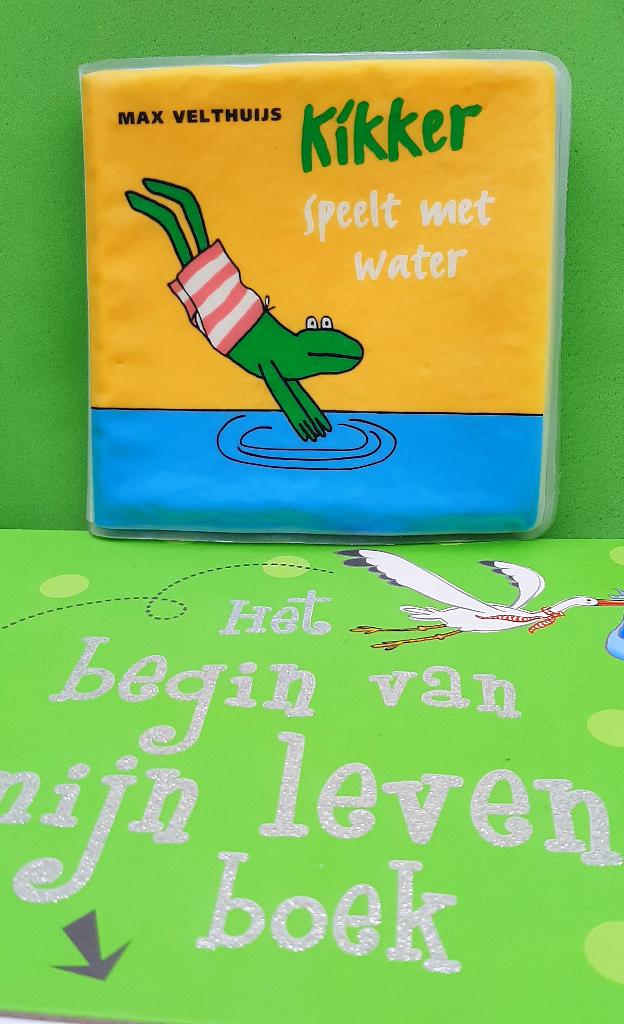 Kikker Badboekje - Max Velthuijs -> Gratis bij -> Lees tekst, Ophalen of Verzenden, Zo goed als nieuw, Kraamcadeau