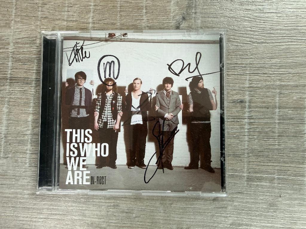 CD Di-Rect THIS IS US - Gesigneerd, Cd's en Dvd's, Cd's | Rock, Ophalen of Verzenden, Zo goed als nieuw, Poprock