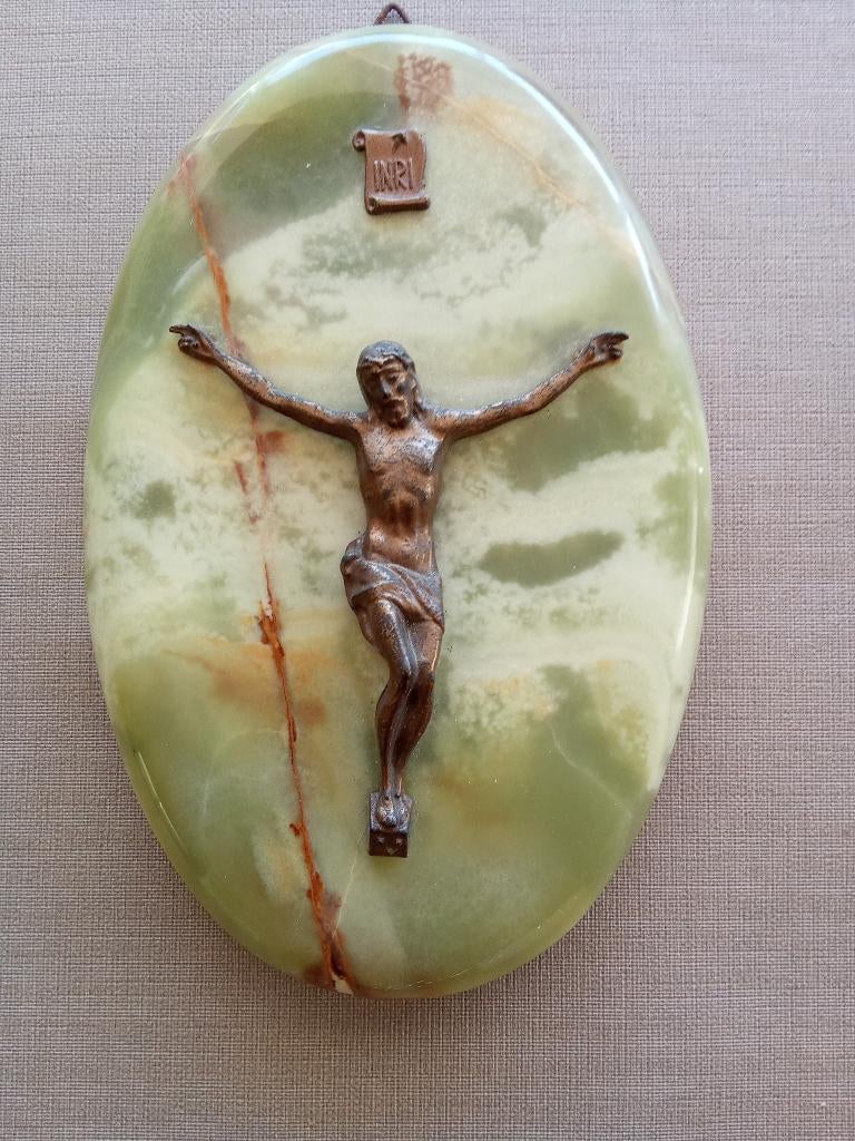 Corpus Christi in brons op ovale onyx, Ophalen of Verzenden, Gebruikt, Overige typen, Christendom | Katholiek