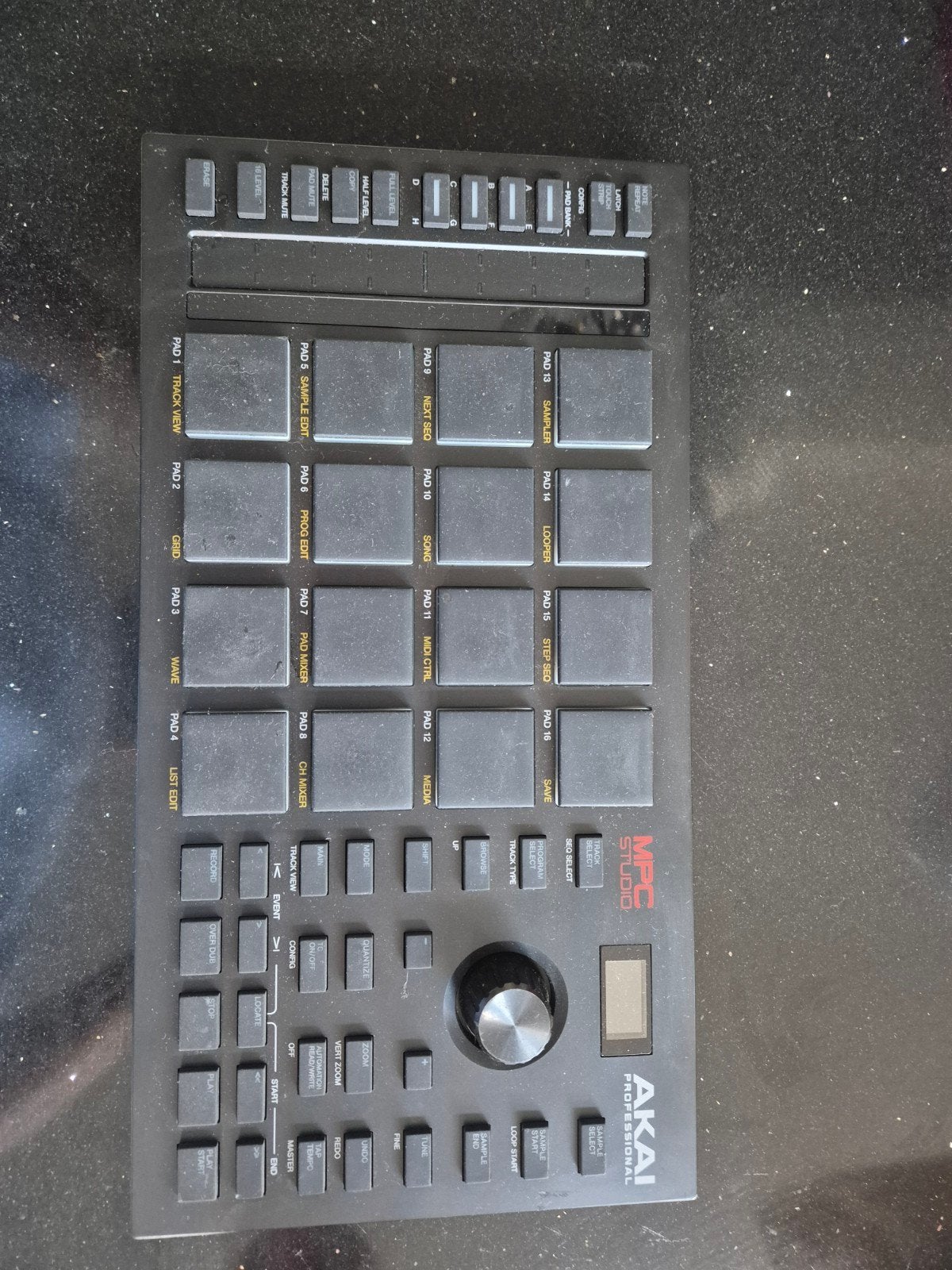 Akai MPC Studio MIDI Controller/Sampler, Muziek en Instrumenten, Drumcomputers, Ophalen of Verzenden