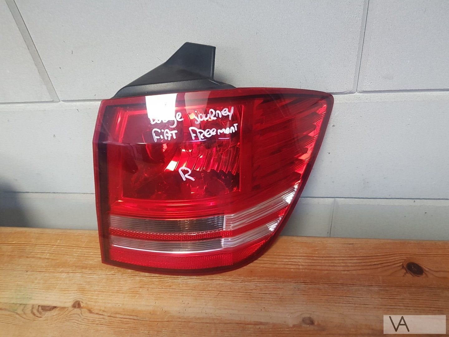 Achterlicht rechts Dodge Journey 2008 - 2015 €125 passagier, Gebruikt, -, -, Ophalen of Verzenden