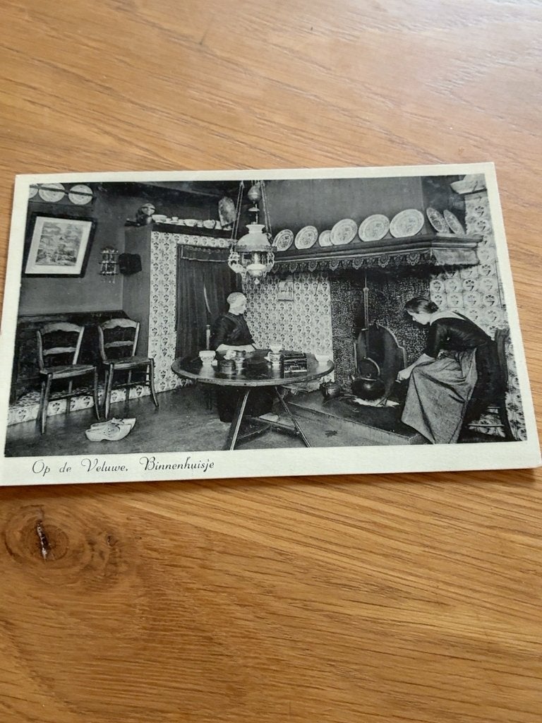 Ansichtkaart Veluwe Binnenhuisje 1939 klederdracht, Verzenden, 1920 tot 1940, Gelopen, Gelderland