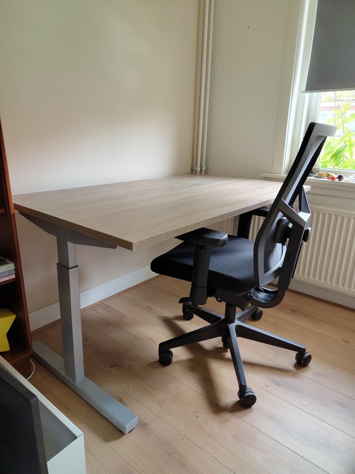 In hoogte verstelbaar bureau, Ophalen, Overige typen, Gebruikt, Spaanplaat of MDF