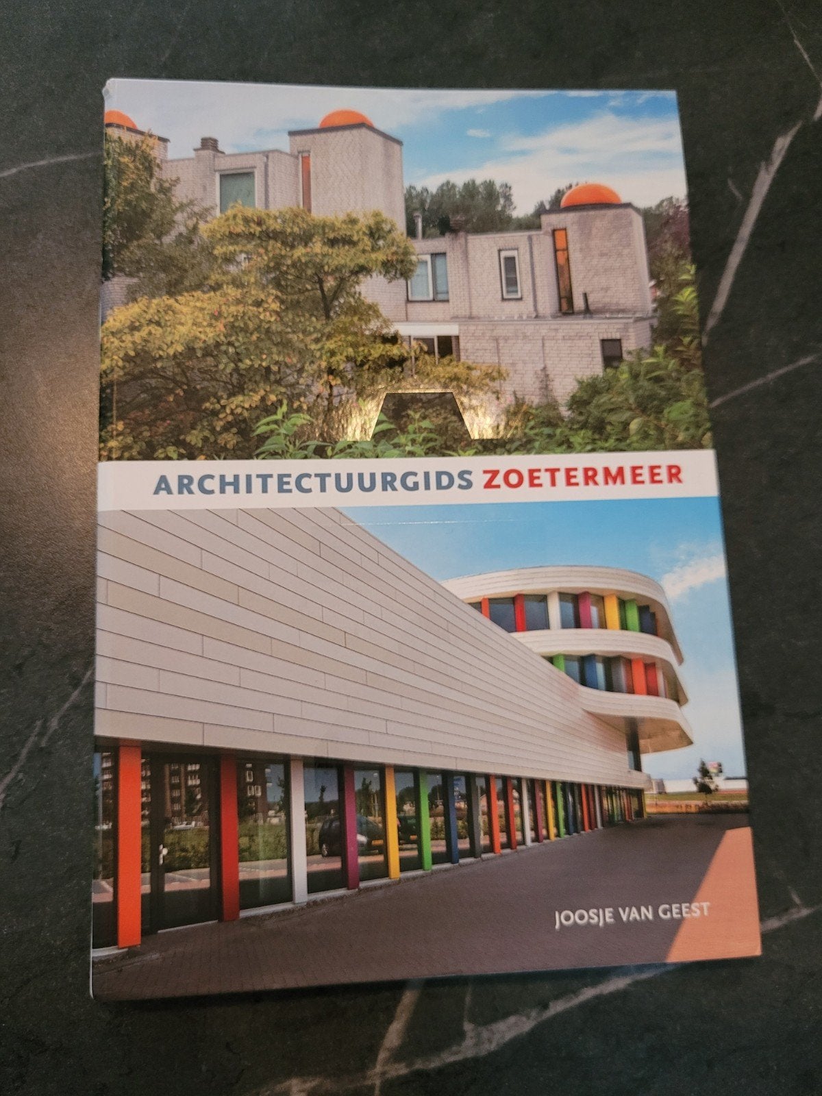 Architectuurgids Zoetermeer - Joosje van Geest, Ophalen of Verzenden, Zo goed als nieuw, Architectuur algemeen, Joosje van Geest
