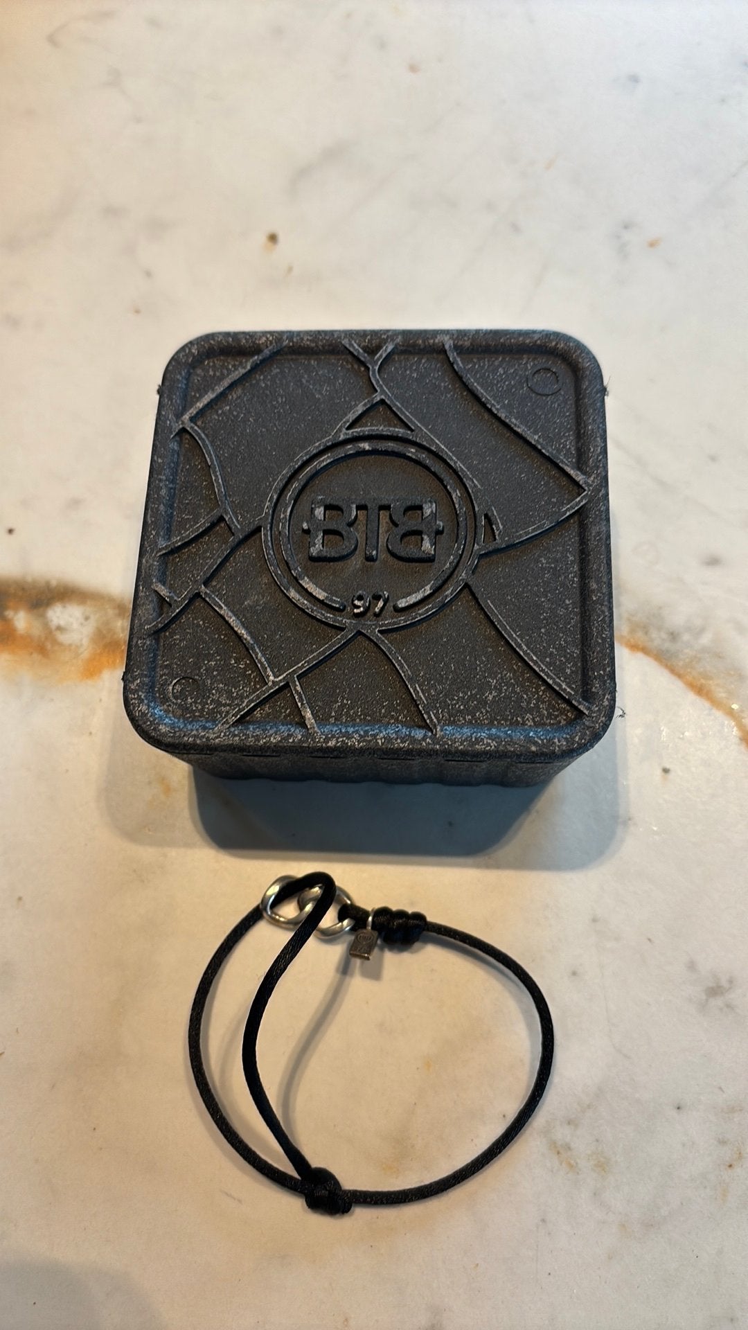 Budha to budha armband nieuw in doos Chain twv €99, Ophalen of Verzenden, Nieuw, Zilver