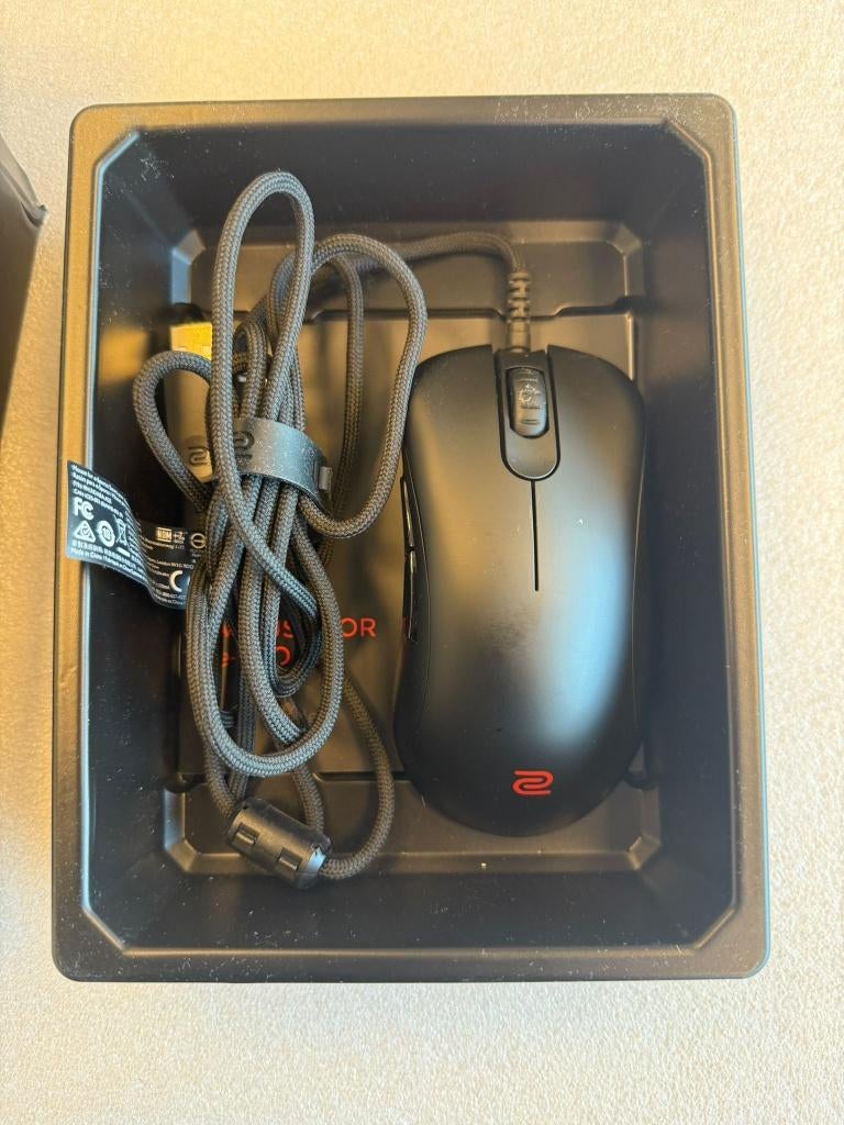 ZOWIE EC2-C Mouse for Esports, Computers en Software, Muizen, Rechtshandig, Muis, Gebruikt, Info@opruimdeals.nl