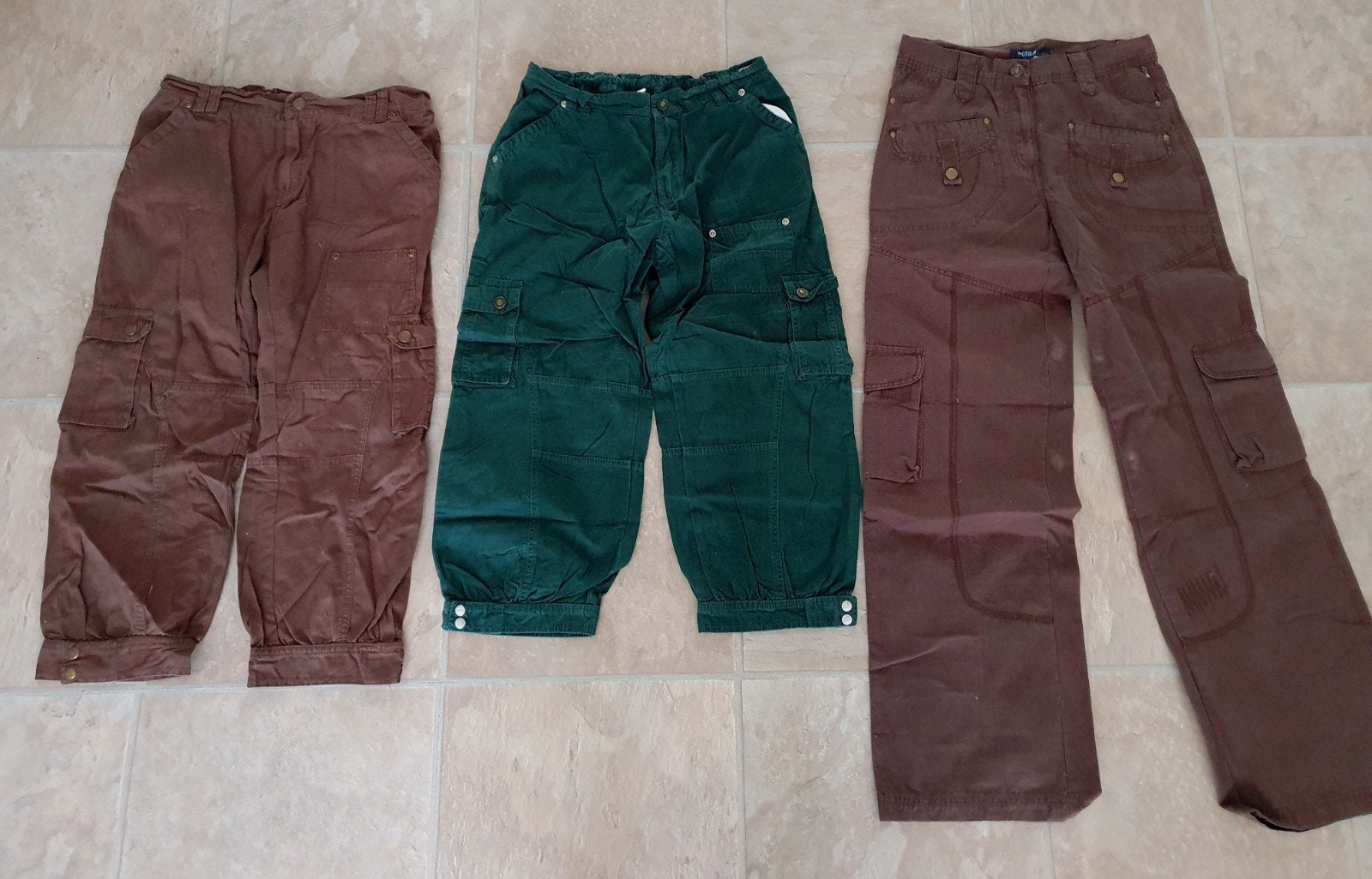 3 Kinderbroeken: Bruin en Groen, Maat 158/164, Ophalen of Verzenden, Zo goed als nieuw, Meisje, Broek