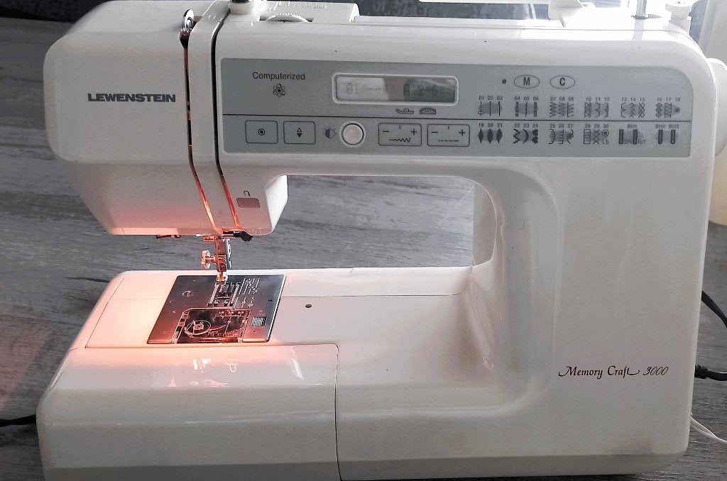 Naaimachine Lewenstein Memory Craft 3000, Ophalen, Gebruikt, Naaimachine, Lewenstein