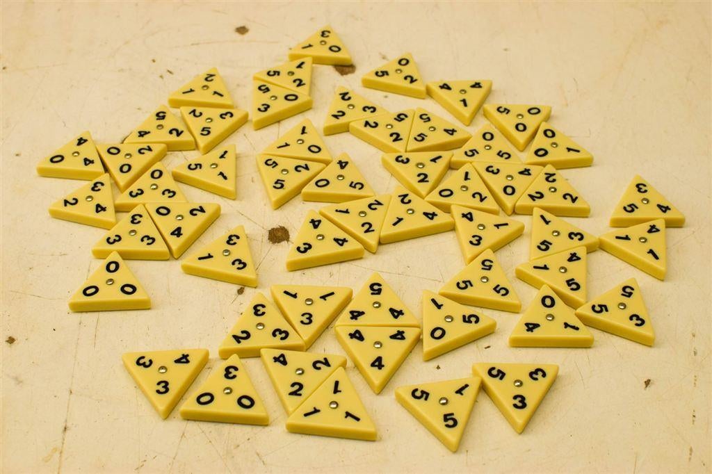Triominos De Luxe 51119, Ophalen of Verzenden, Gebruikt