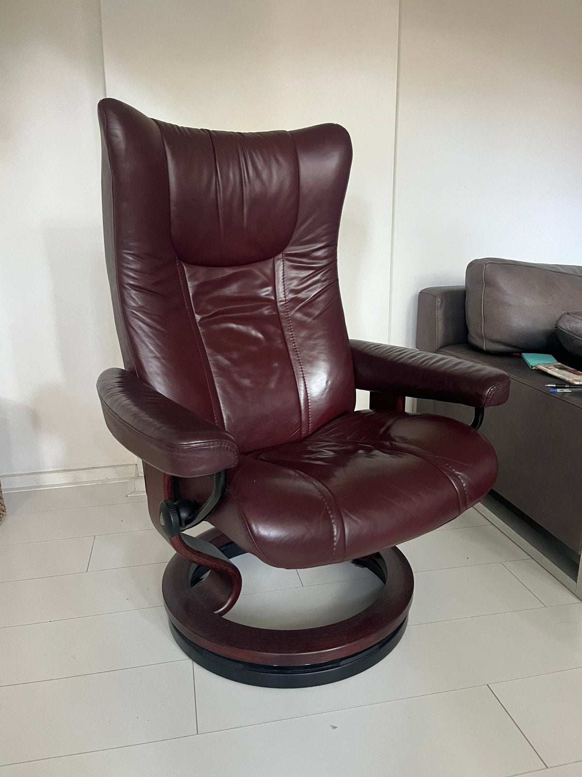 Stressless Design Fauteuils Wijnrood zo goed als nieuw, Ophalen of Verzenden, Zo goed als nieuw, 75 tot 100 cm, 50 tot 75 cm