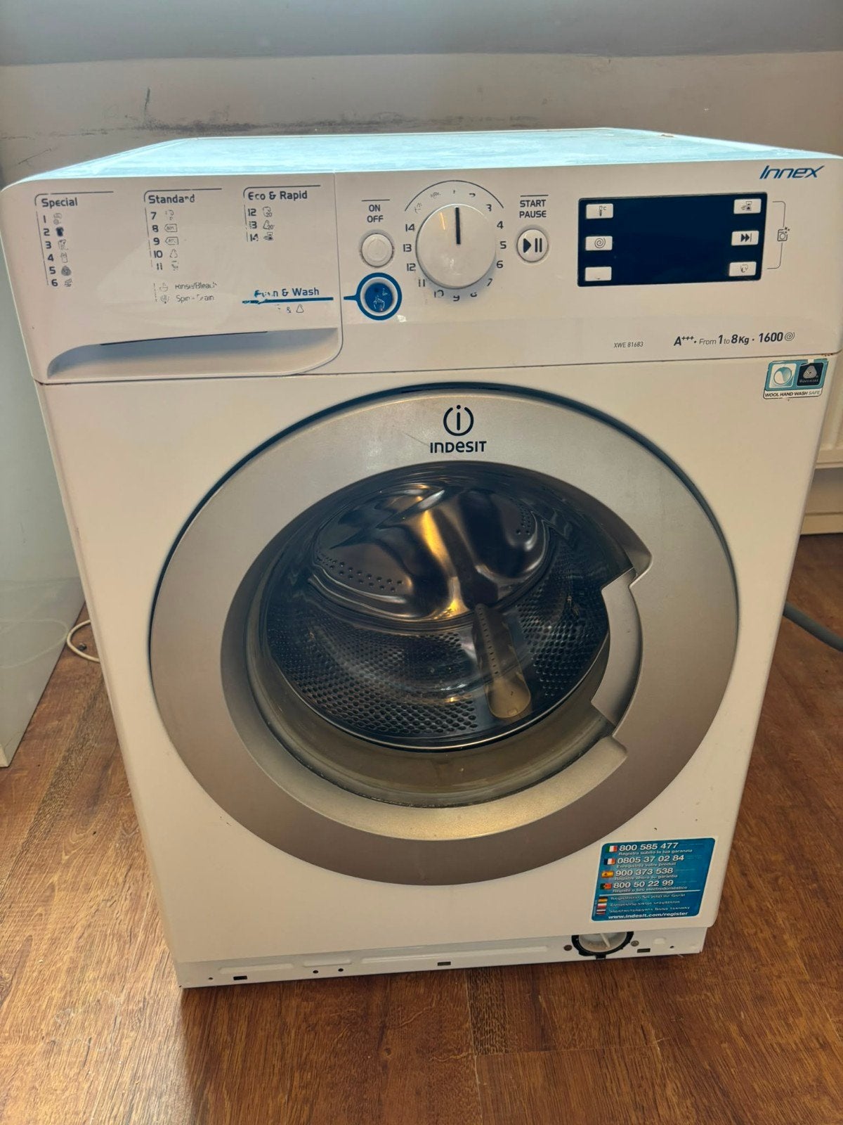 Indesit Innex XWE 81683X Wasmachine met storing, Witgoed en Apparatuur, Ophalen, 8 tot 10 kg, 1600 toeren of meer, Voorlader