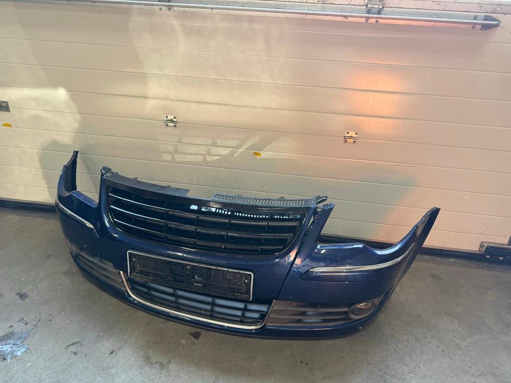 Voorbumper VW Touran 1T2 Highline met Xenon, Ophalen, Gebruikt, Bumper, Volkswagen