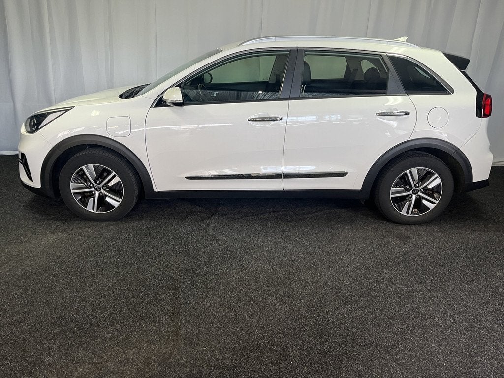 Kia Niro 1.6 GDi PHEV PLUG-IN DynamicLine 1E EIGN/ECC/CAMERA, Auto's, Kia, 8 kWh, Gebruikt, Met garantie (alle), Leder en Stof