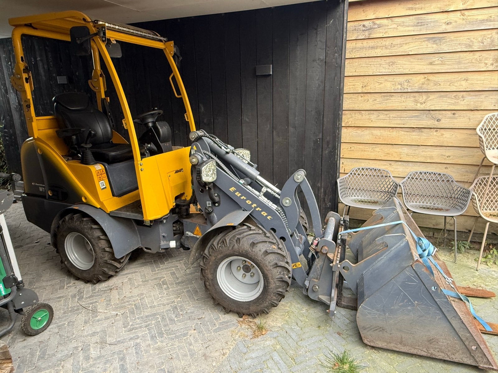 Eurotrac W11i minishovel/kniklader, Ophalen, Wiellader of Shovel