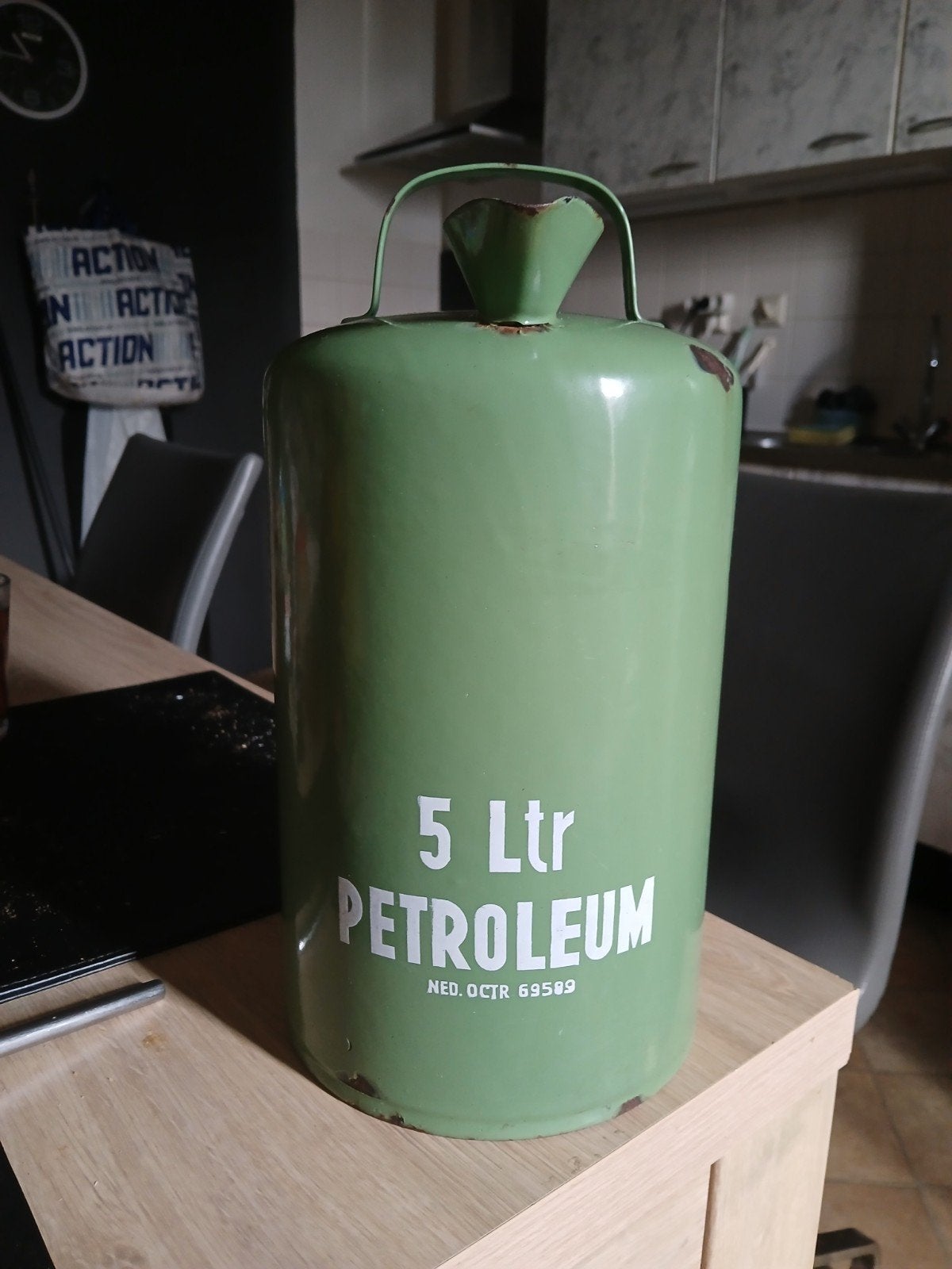 Petroleum Kan Vintage, Ophalen of Verzenden