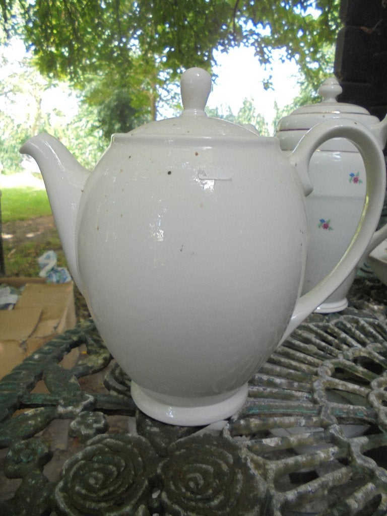 Hoog model Theepot P. Regout roomwit, Antiek en Kunst, Ophalen of Verzenden