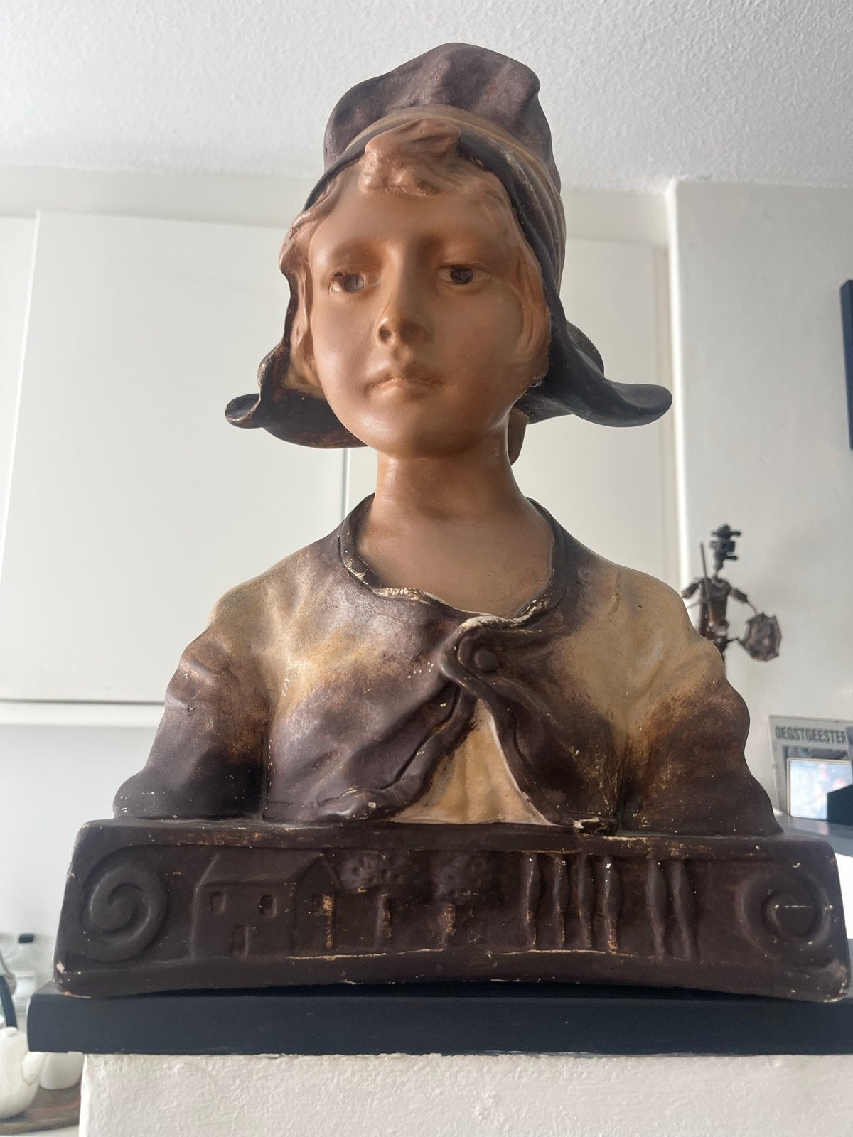 Antieke Gipsen Buste van een Meisje, Ophalen, Gips, Buste, 20 - 50 cm