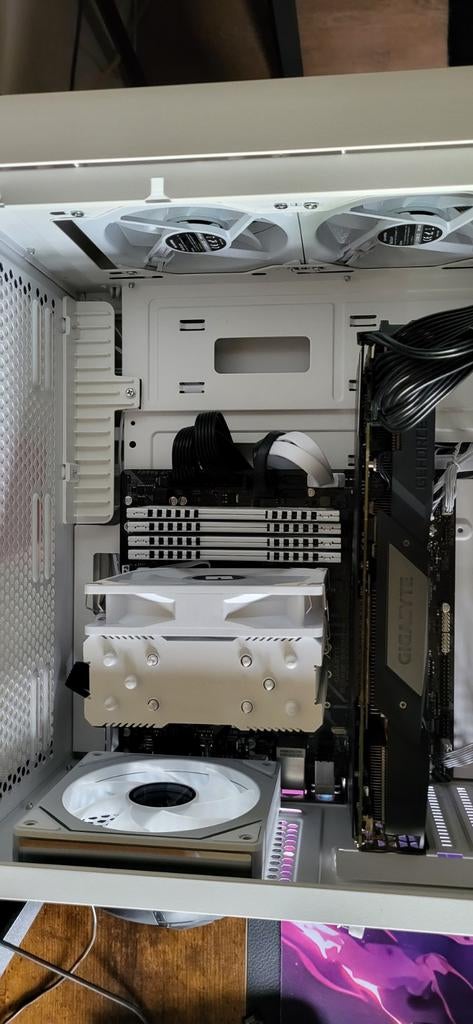 Gaming PC / Gigabyte RTX 2070 / i7 9700, Computers en Software, Desktop Pc's, Zelf gebouwde pc, Refurbished, Ophalen of Verzenden