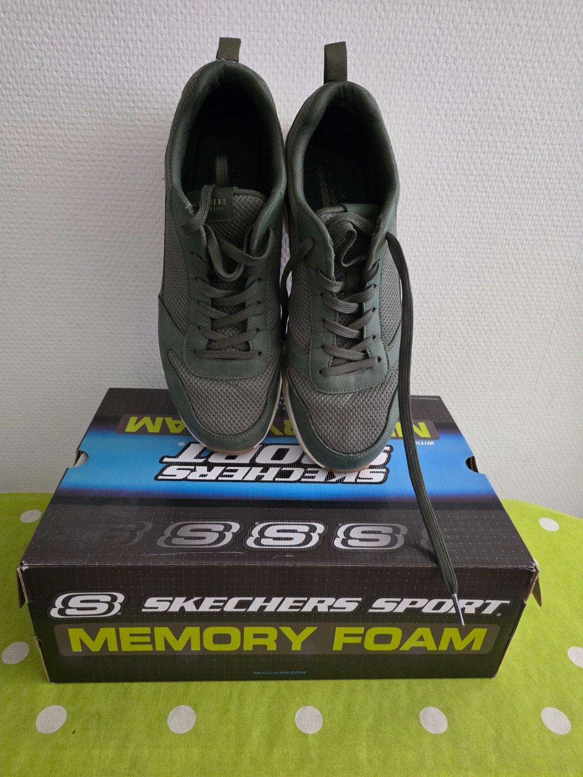 Skechers Sport Memory Foam Sneakers - Groen, Overige kleuren, Ophalen of Verzenden, Skechers, Gedragen