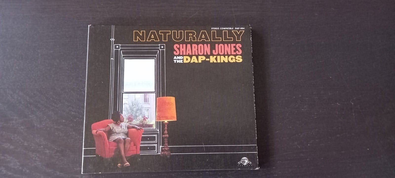 Sharon Jones & The Dap-Kings - Naturally (Gesigneerd), Cd's en Dvd's, Gesigneerd, Ophalen of Verzenden, Zo goed als nieuw, Funk