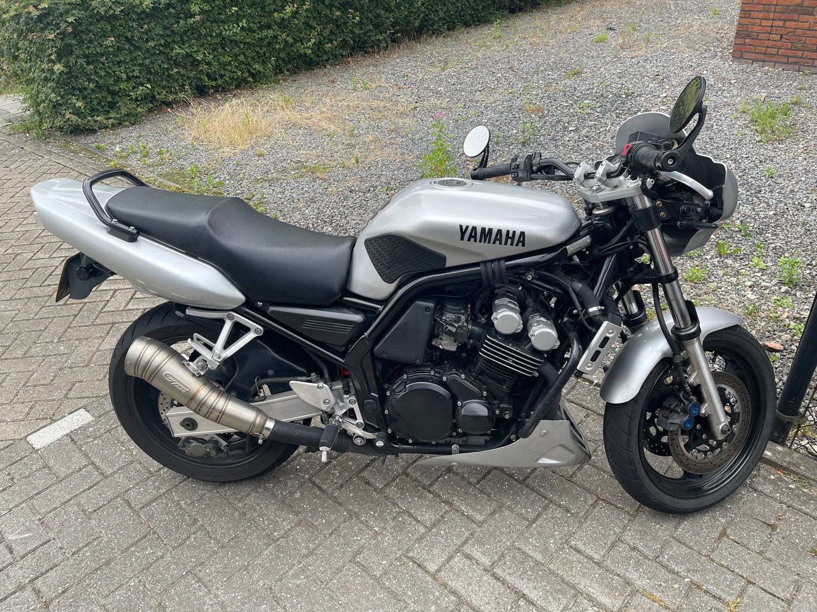 Yamaha FZS600 - 1999 - Leovince GP uitlaat, Motoren, Motoren | Yamaha, Sportuitlaat, 4 cilinders, Motorrijbewijs A, Gebruikt