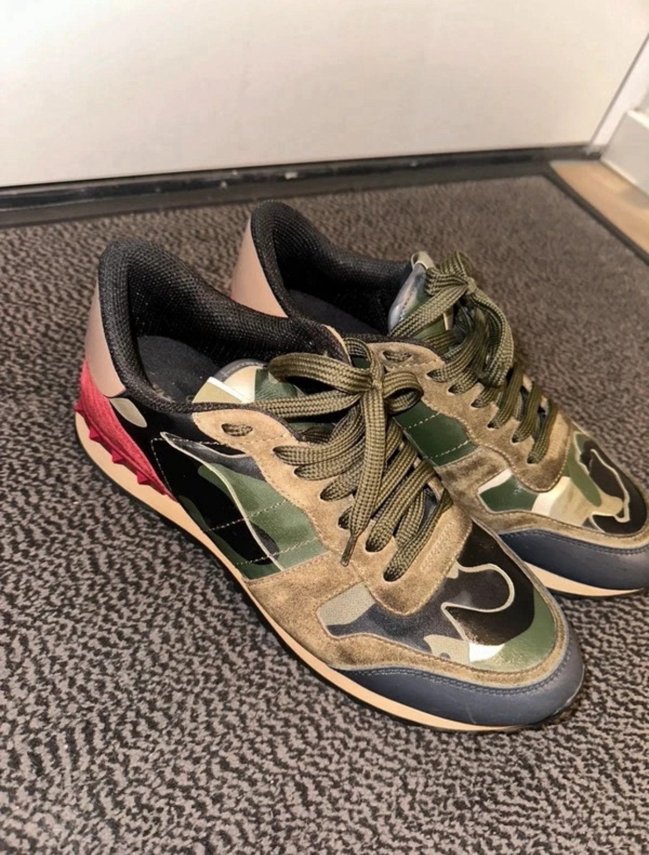 Valentino rockrunner camouflage dames, Ophalen of Verzenden, Zo goed als nieuw, Sneakers of Gympen