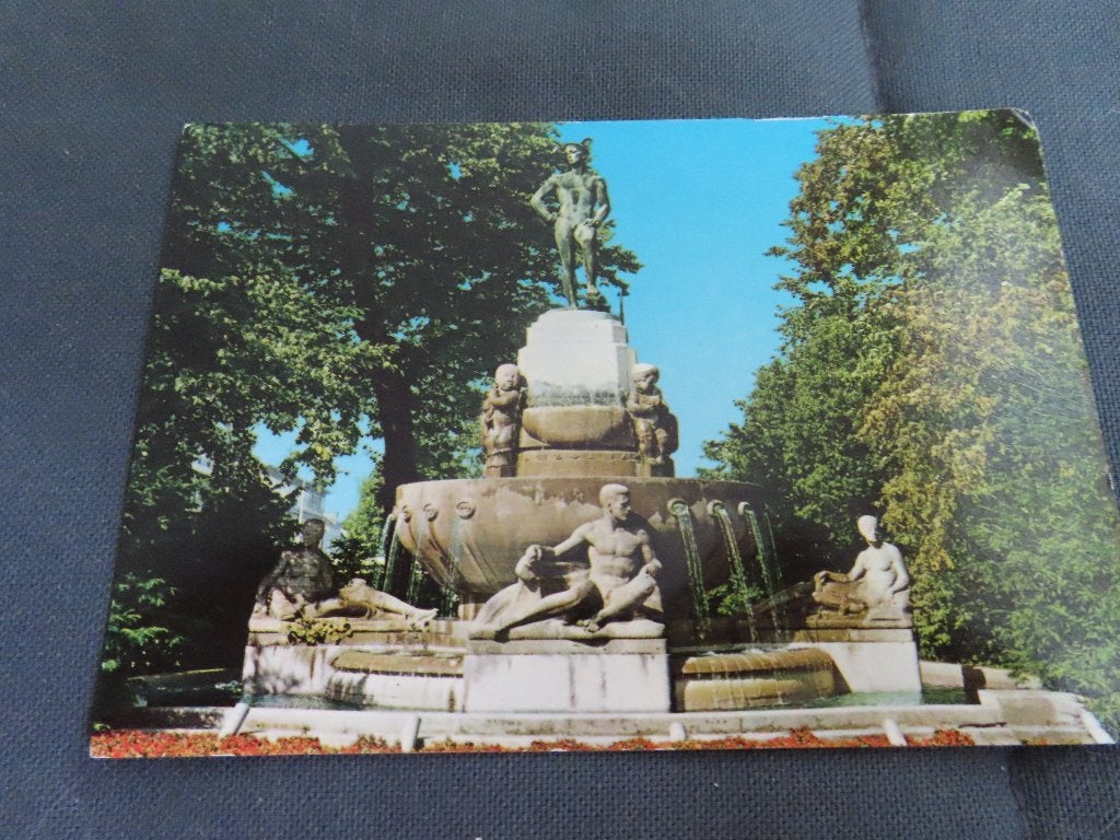 Ansichtkaart Fontein Mercurius Leeuwarden, Ophalen of Verzenden, 1960 tot 1980, Ongelopen, Friesland