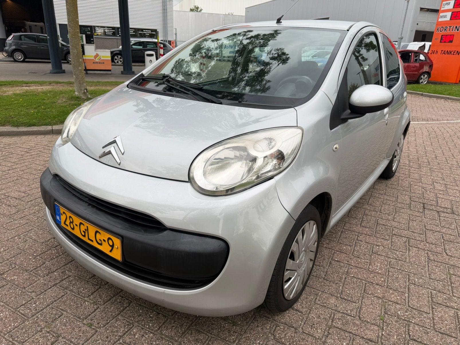 Citroën C1 1.0 5-DRS 2008 Grijs elect ramen nieuwe apk, Auto's, Voorwielaandrijving, 4 stoelen, C1, 68 pk