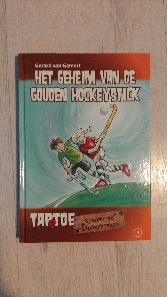 Het Geheim van de Gouden Hockeystick (Taptoe), Ophalen of Verzenden, Zo goed als nieuw, Gerard van Gemert, Fictie algemeen
