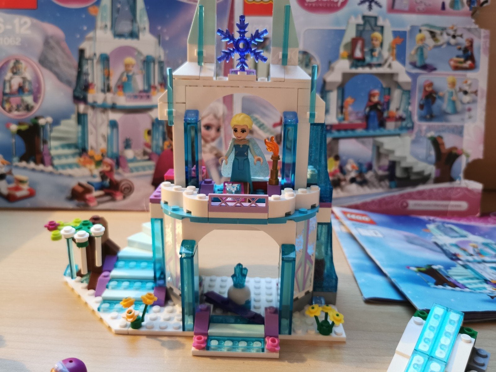 Lego Friends & Disney Frozen sets (incl. boekjes), Ophalen of Verzenden, Zo goed als nieuw, Overige merken