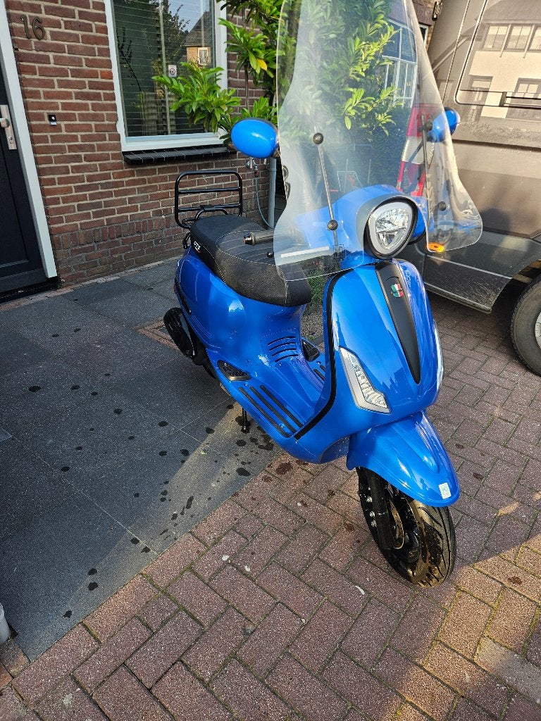 Zeer nette scooter, Ophalen, Zo goed als nieuw, Overige typen, Overige merken