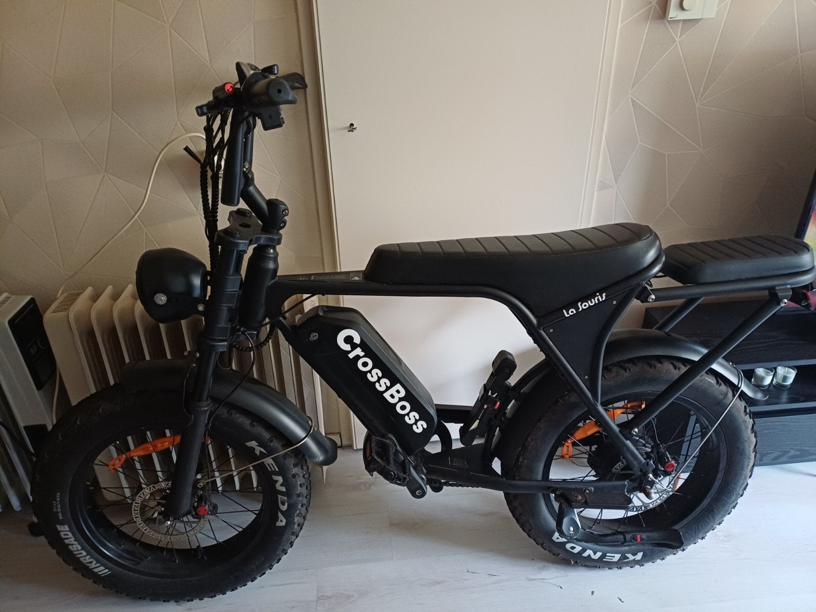 CrossBoss Black Spoke Fatbike, 59 cm of meer, Ophalen, Zo goed als nieuw
