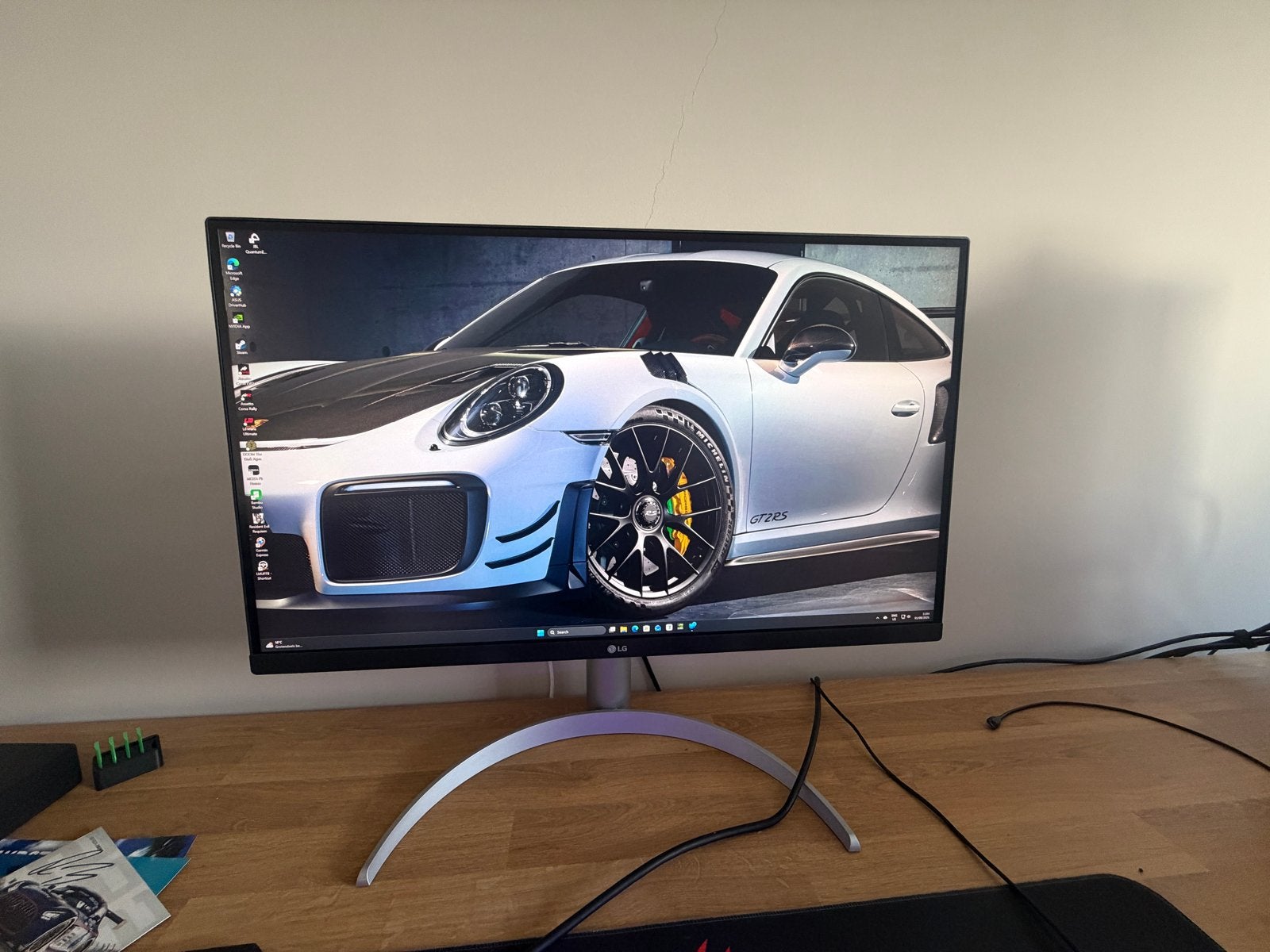 LG 27UP850N 4K IPS Monitor, Computers en Software, Monitoren, HDMI, IPS, Ophalen of Verzenden, Ingebouwde speakers