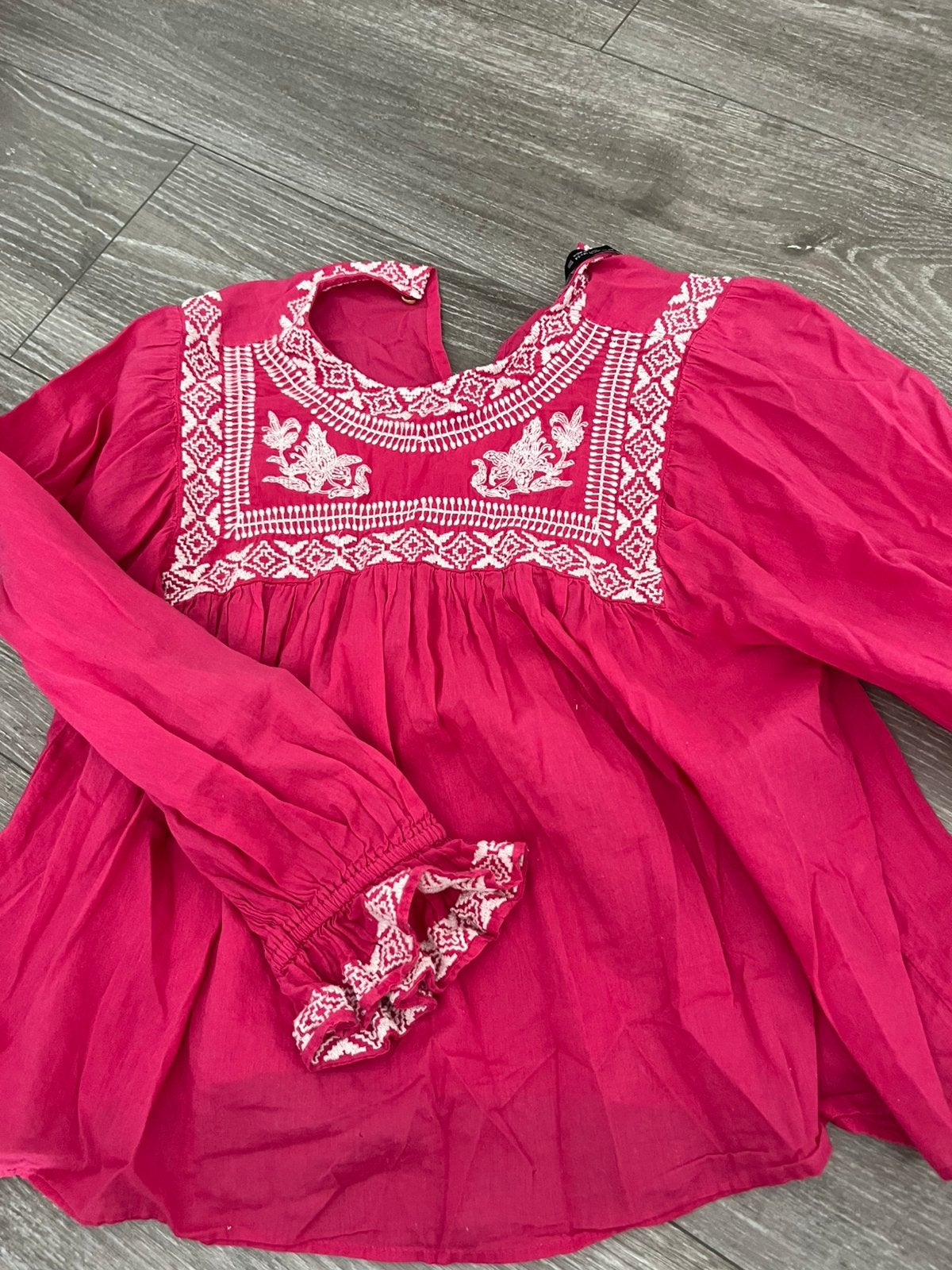 Zara roze blouse met borduursel - Maat XS, Kleding | Dames, Verzenden, Zo goed als nieuw, Lange mouw, Roze