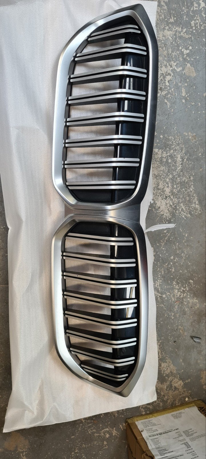 BMW 3 serie G20/21 lci gril/nieren, Ophalen, Voor, Nieuw, BMW