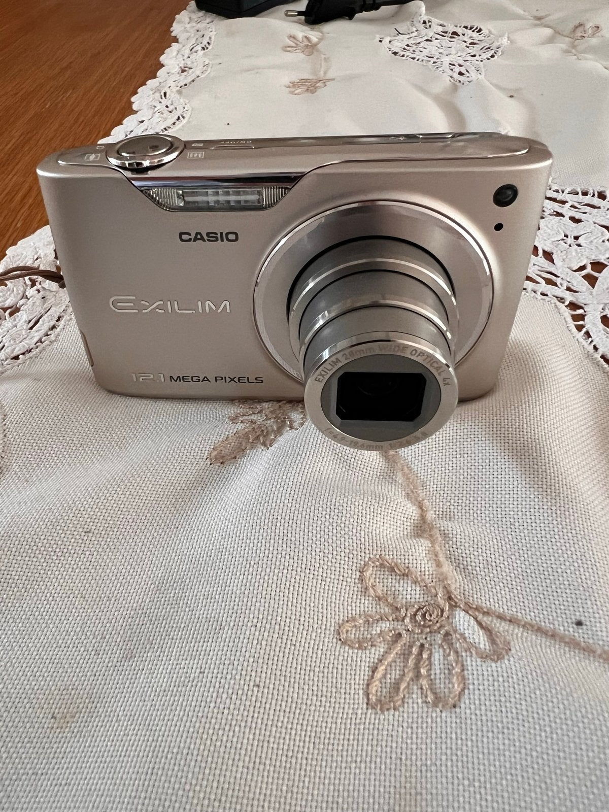 Casio Exilim EX-Z450 Compactcamera - 12.1 Megapixels, Audio, Tv en Foto, Ingebouwde flitser, Casio, Gebruikt, Ophalen of Verzenden