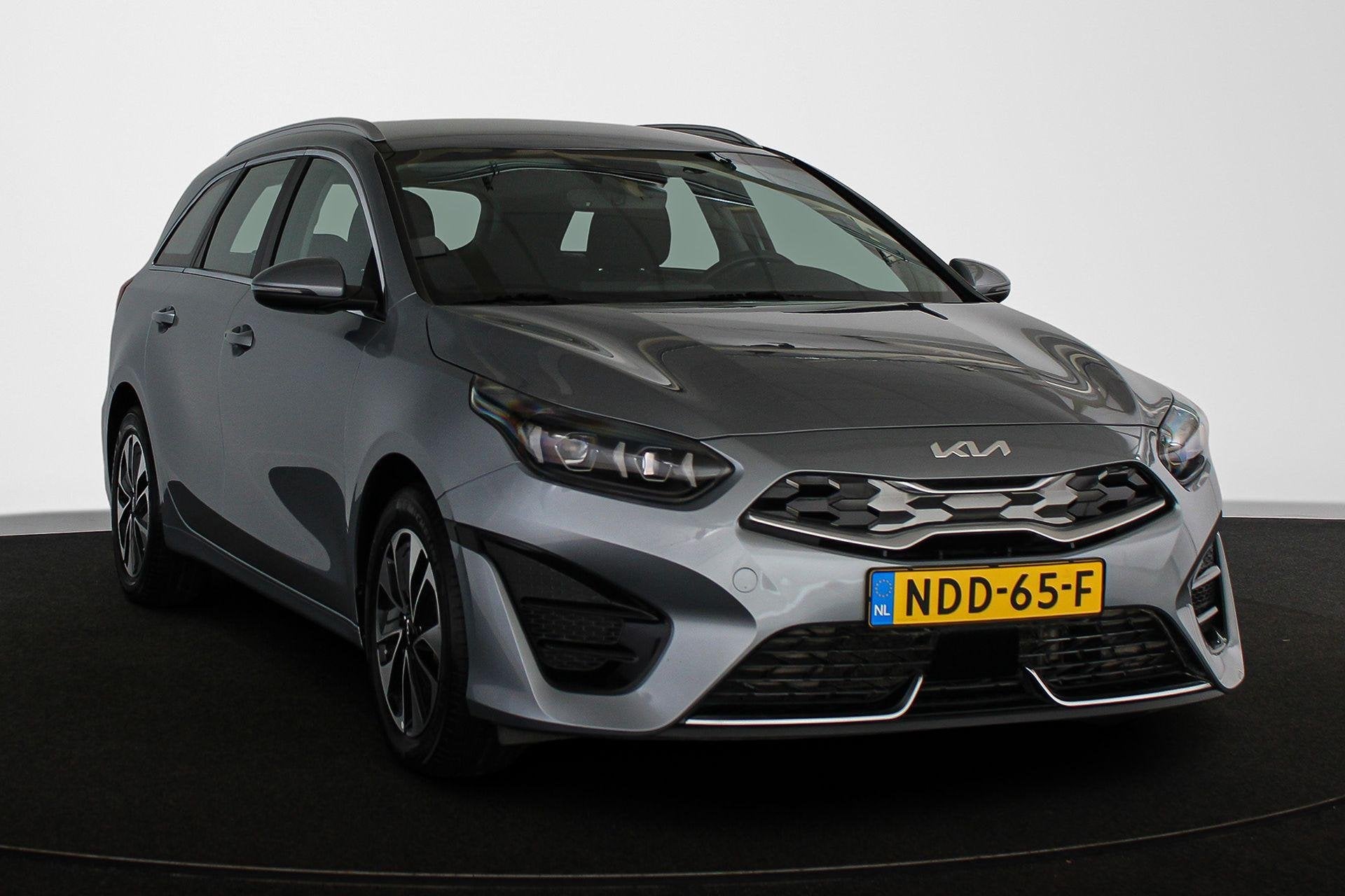 Kia Ceed Sportswagon 1.6 GDI PHEV DynamicPlusLine Stuur-Stoe, Auto's, Verwarmde buitenspiegels, Gebruikt, Leder en Stof, Plug-in hybride