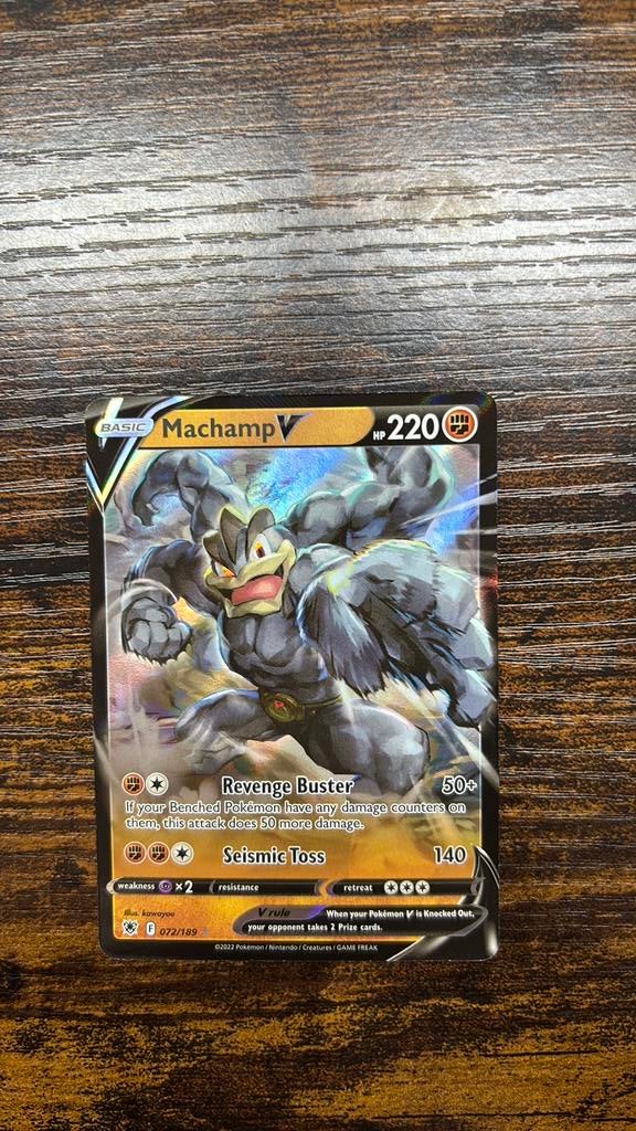 Machamp V (072/189) Astral Radiance, Ophalen of Verzenden, Zo goed als nieuw